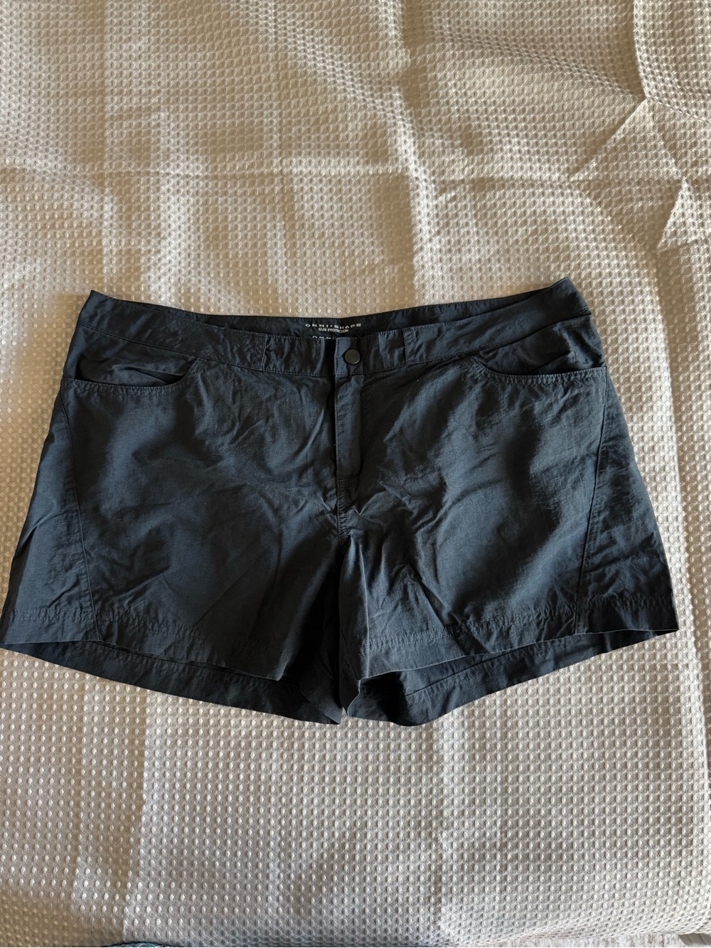 Columbia Women's Black Outdoor Pull-On Shorts Size L, Hiking, Swim, Athletic VGC
